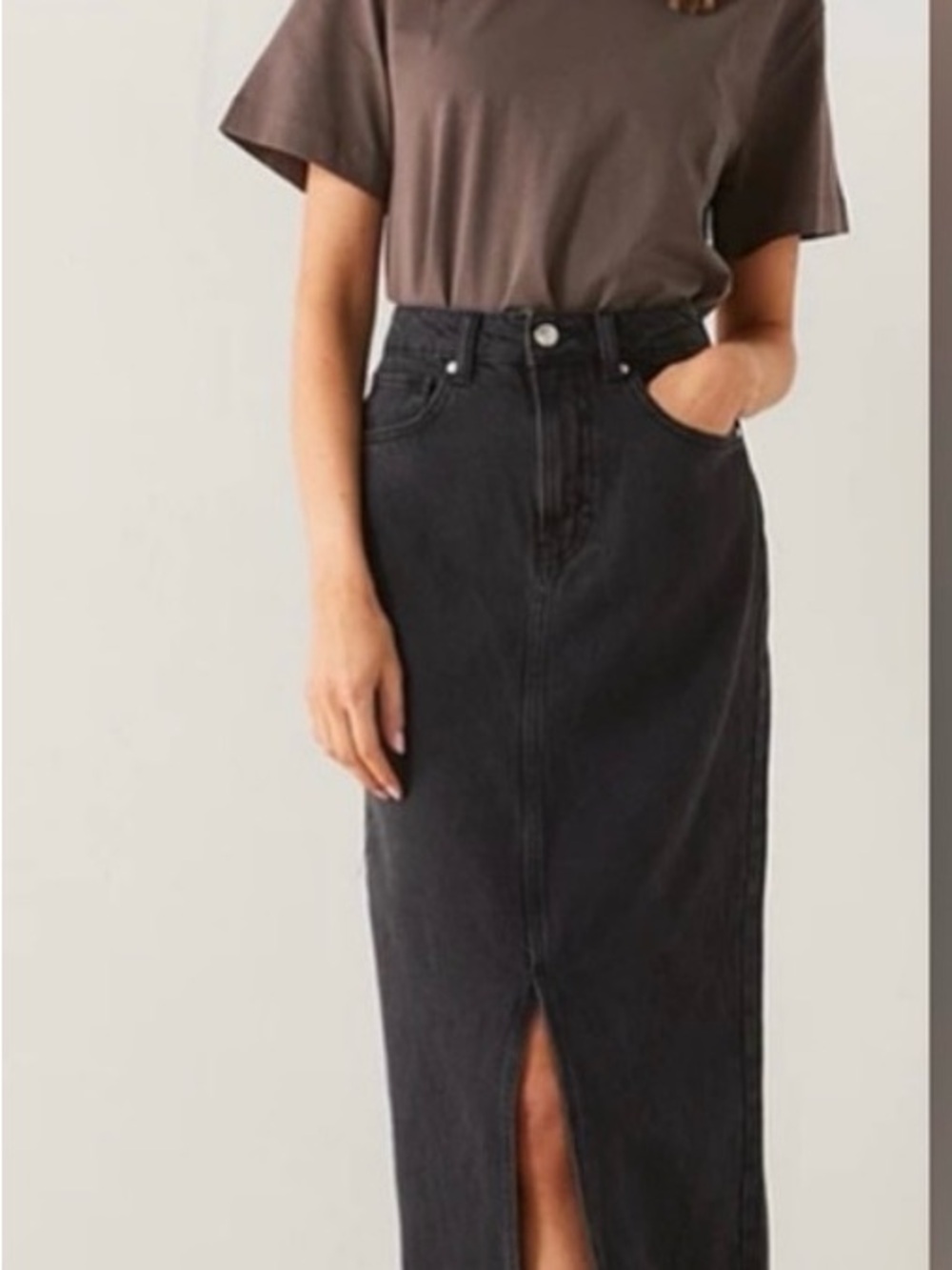 Mango Black High-Waist Denim Midi Skirt with Front Slit